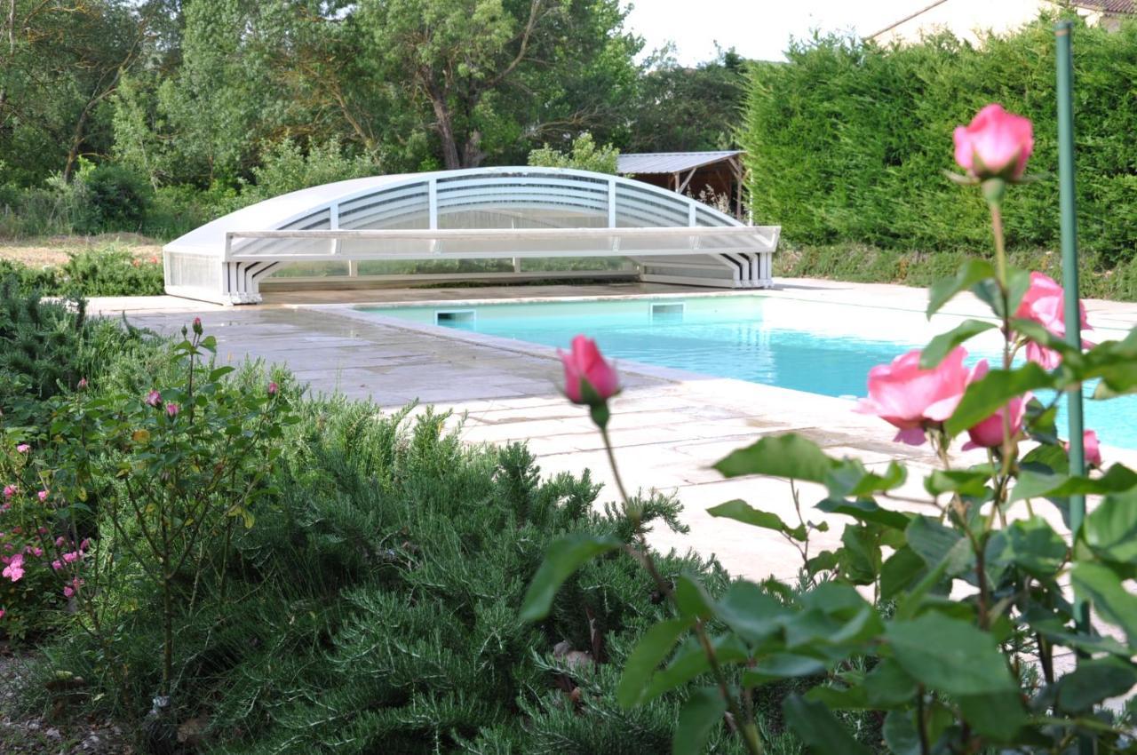 Bed and Breakfast La Ferme De Tonton Jules Et Mame Julia Entraigues-sur-la-Sorgue Zewnętrze zdjęcie